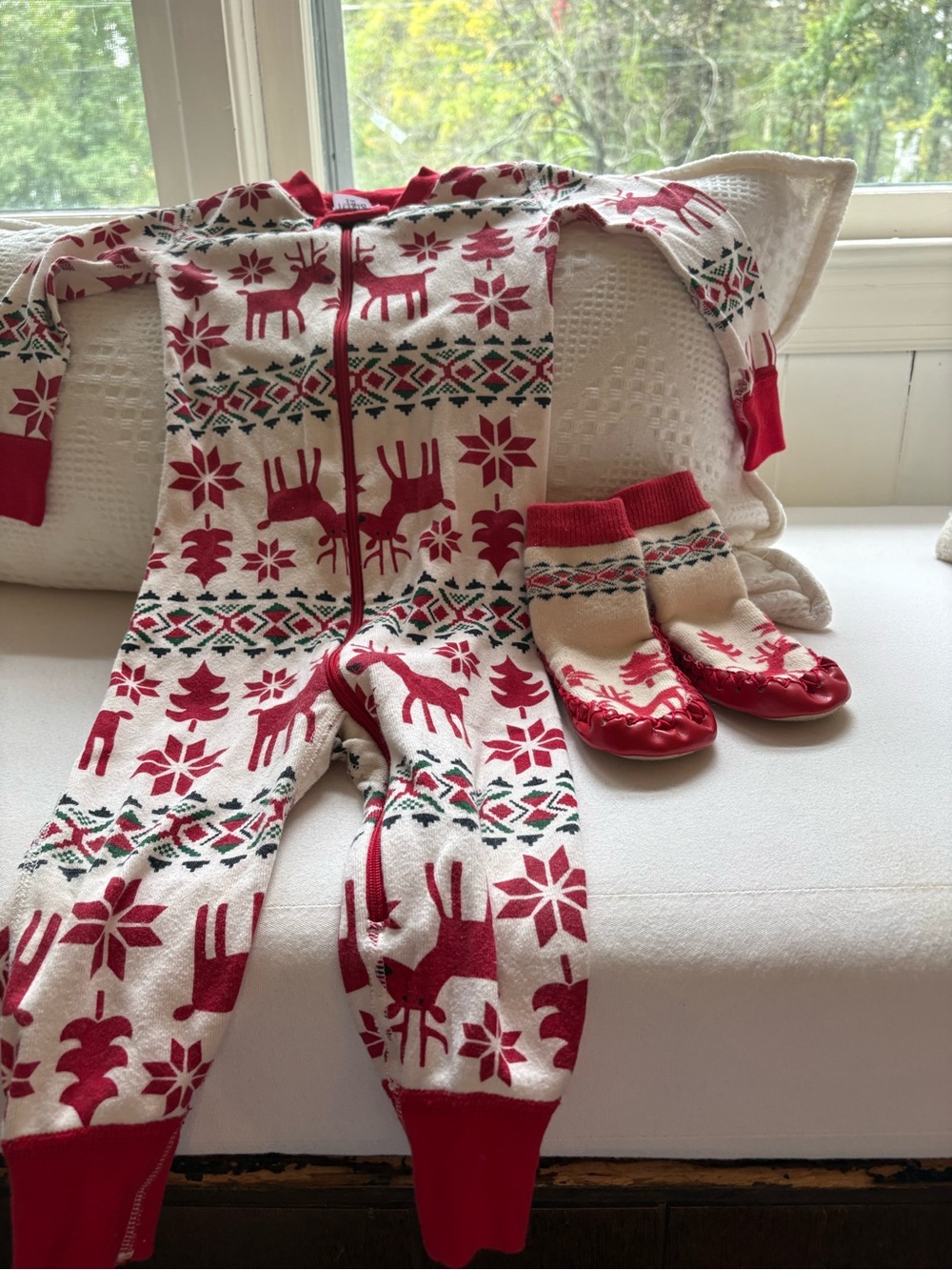 Hanna Andersson Red and White Reindeer One-Piece Pajama with booties!